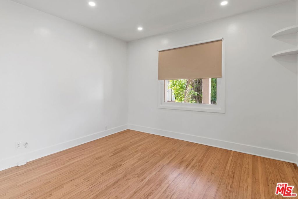 2128 Camden Avenue Property Photo 22