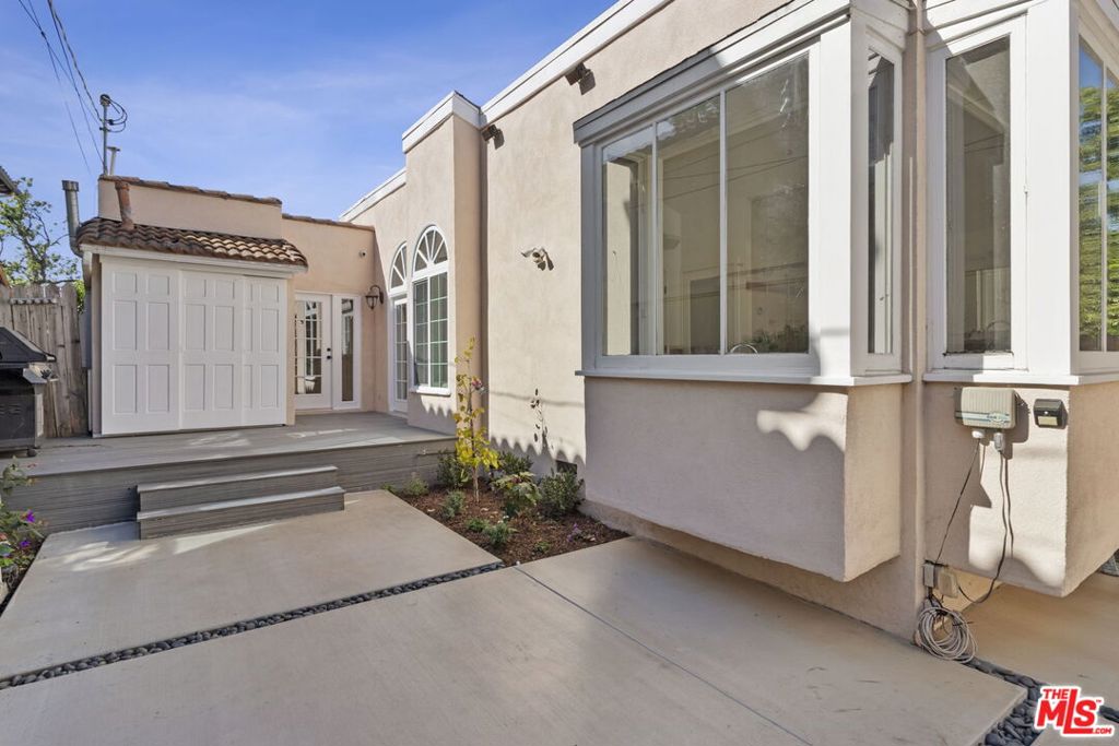 2128 Camden Avenue Property Photo 25