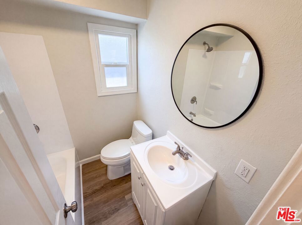 2135 E Spaulding Court Property Photo 13