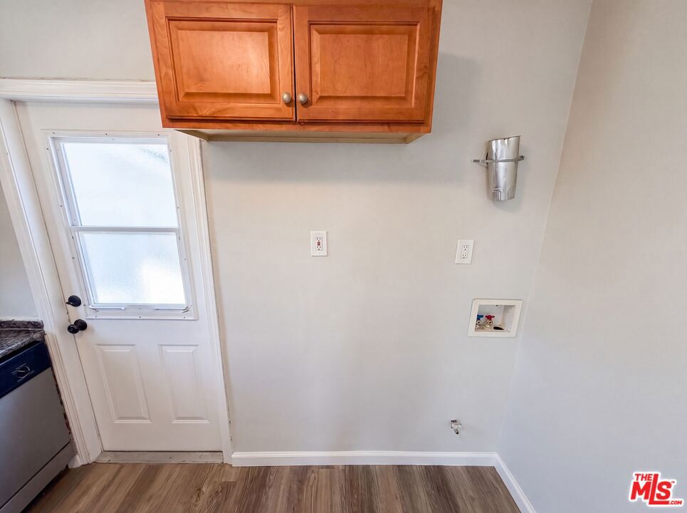 2135 E Spaulding Court Property Photo 16