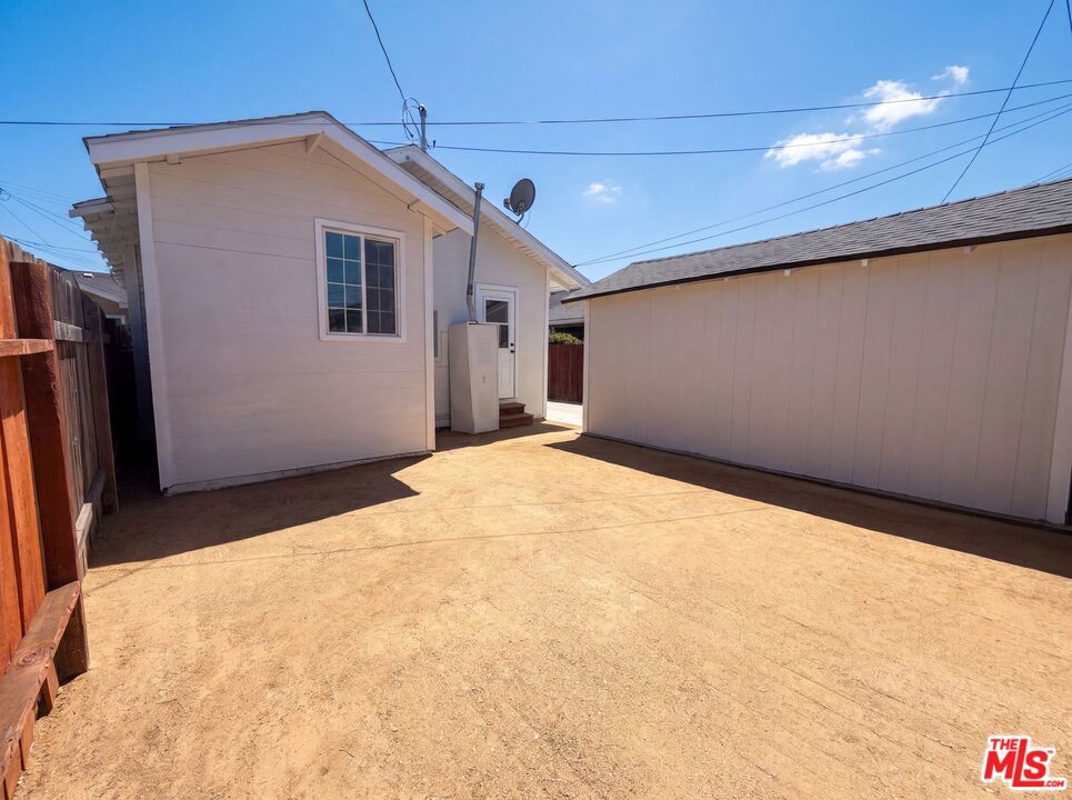 2135 E Spaulding Court Property Photo 24