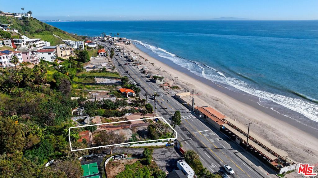 21443 Pacific Coast Highway Property Photo 1
