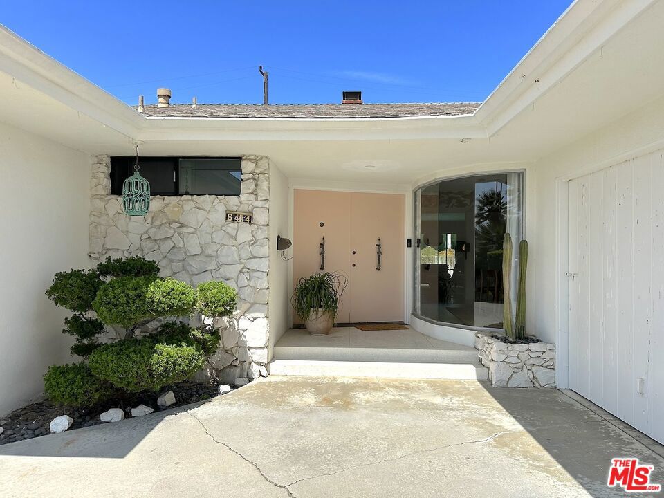 6414 Senford Avenue Property Photo 1