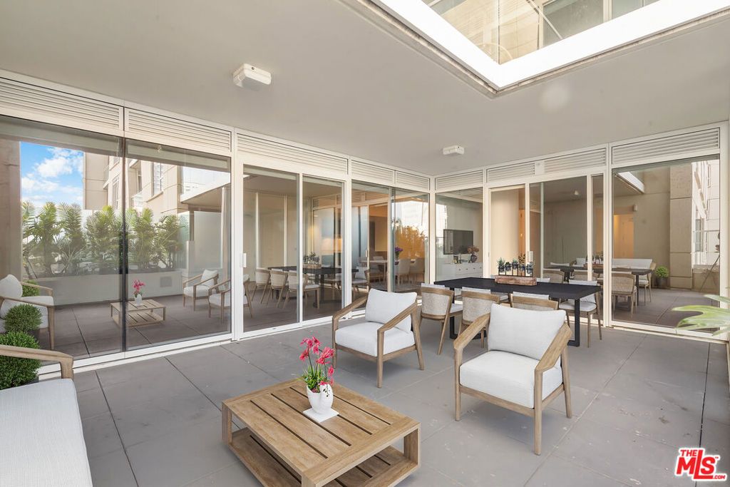 6250 Hollywood Boulevard 4e Property Photo 7