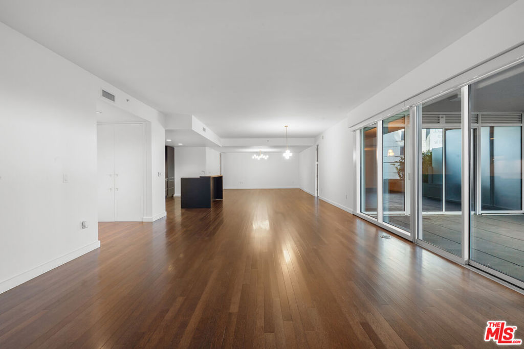 6250 Hollywood Boulevard 4e Property Photo 23