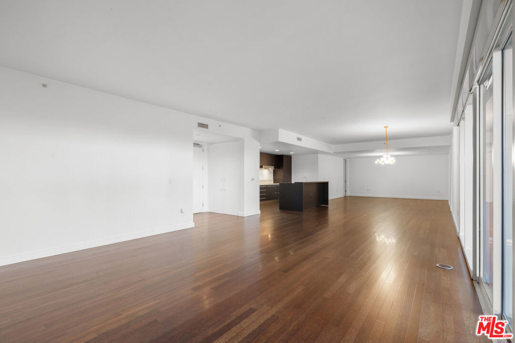 6250 Hollywood Boulevard 4e Property Photo 24