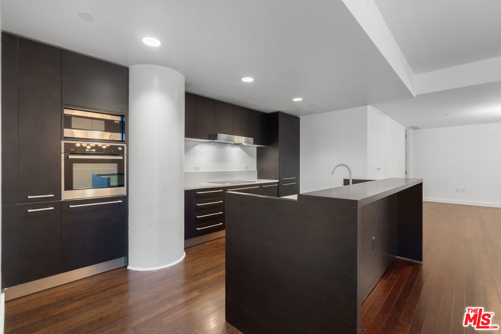 6250 Hollywood Boulevard 4e Property Photo 28