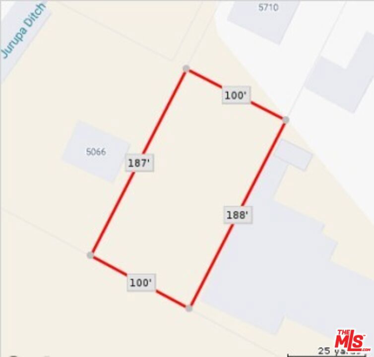 2 Rio Road Property Photo 1