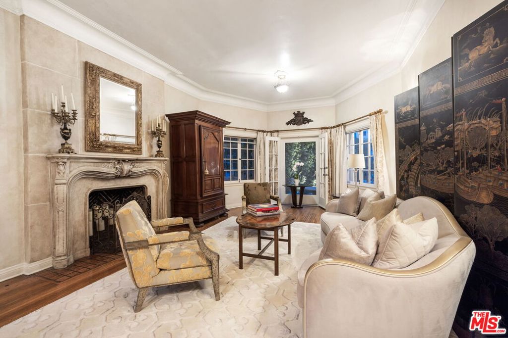 10341 Wilshire Boulevard Property Photo 7