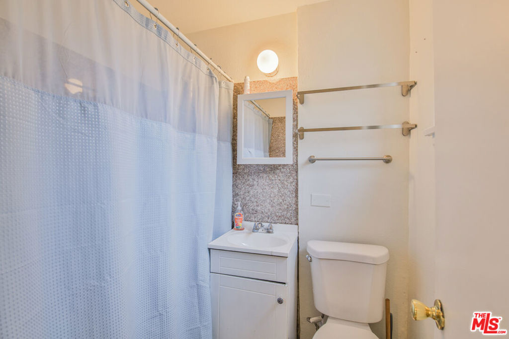 1817 17th Street Property Photo 34