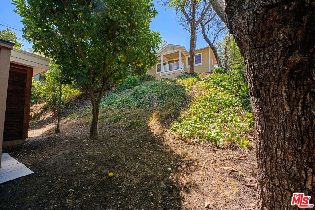 1812 Wollam Street Property Photo 46