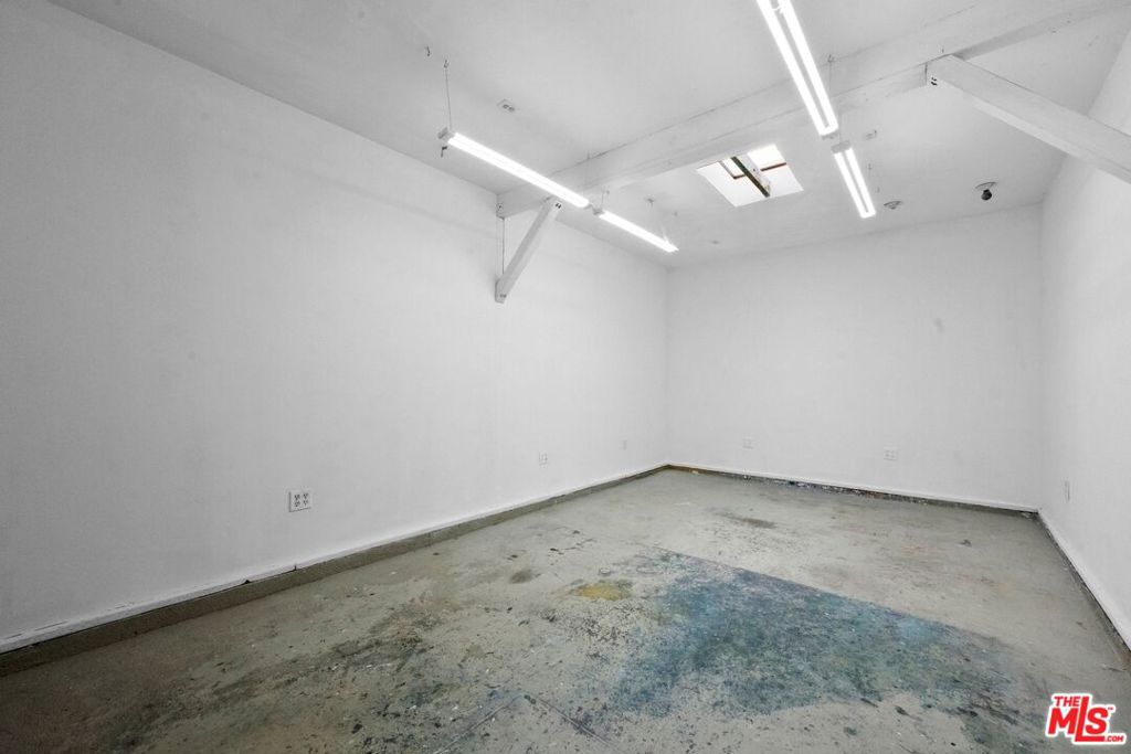 1812 Wollam Street Property Photo 52