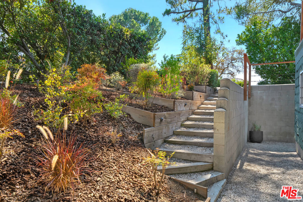 23685 Clover Trail Property Photo 34
