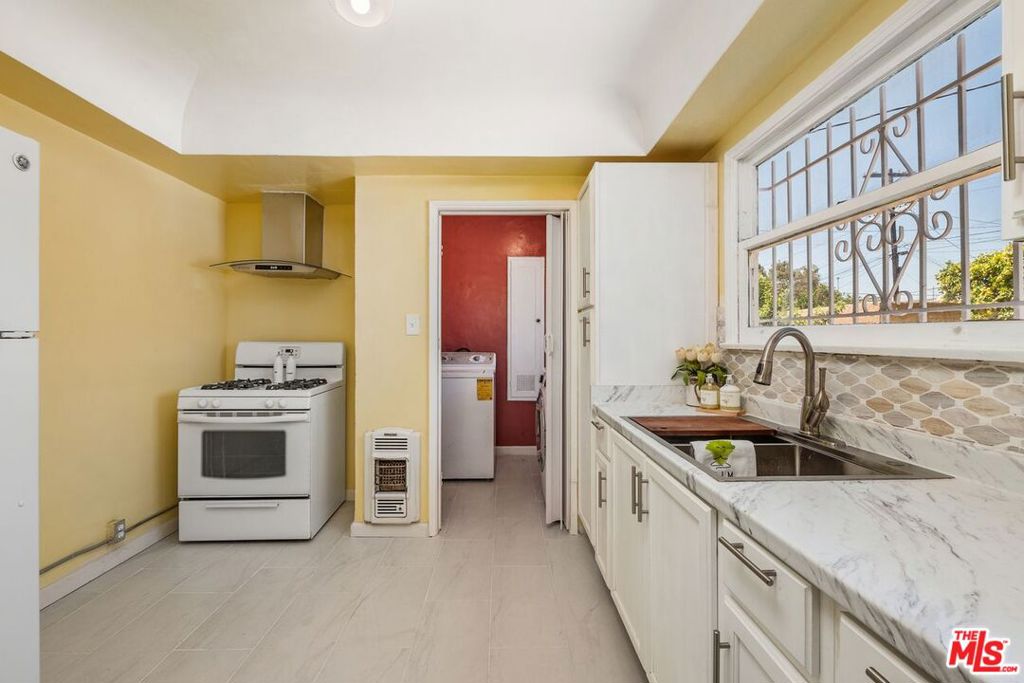 1845 W 88th Street Property Photo 13