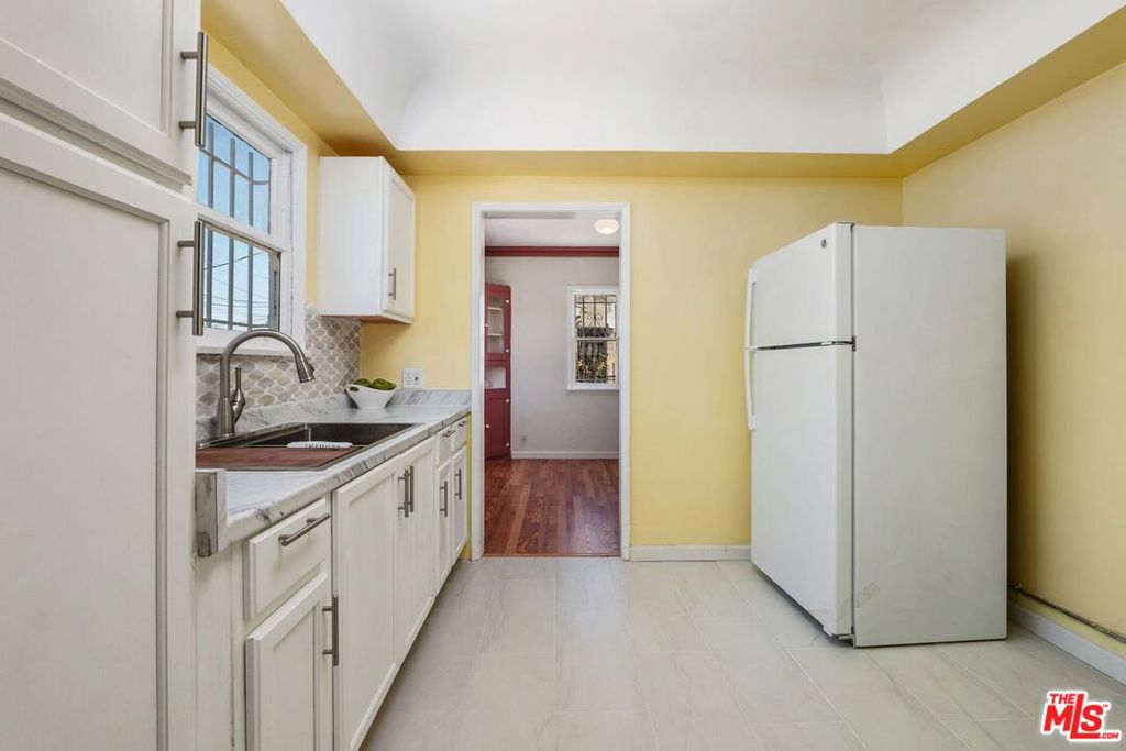 1845 W 88th Street Property Photo 15
