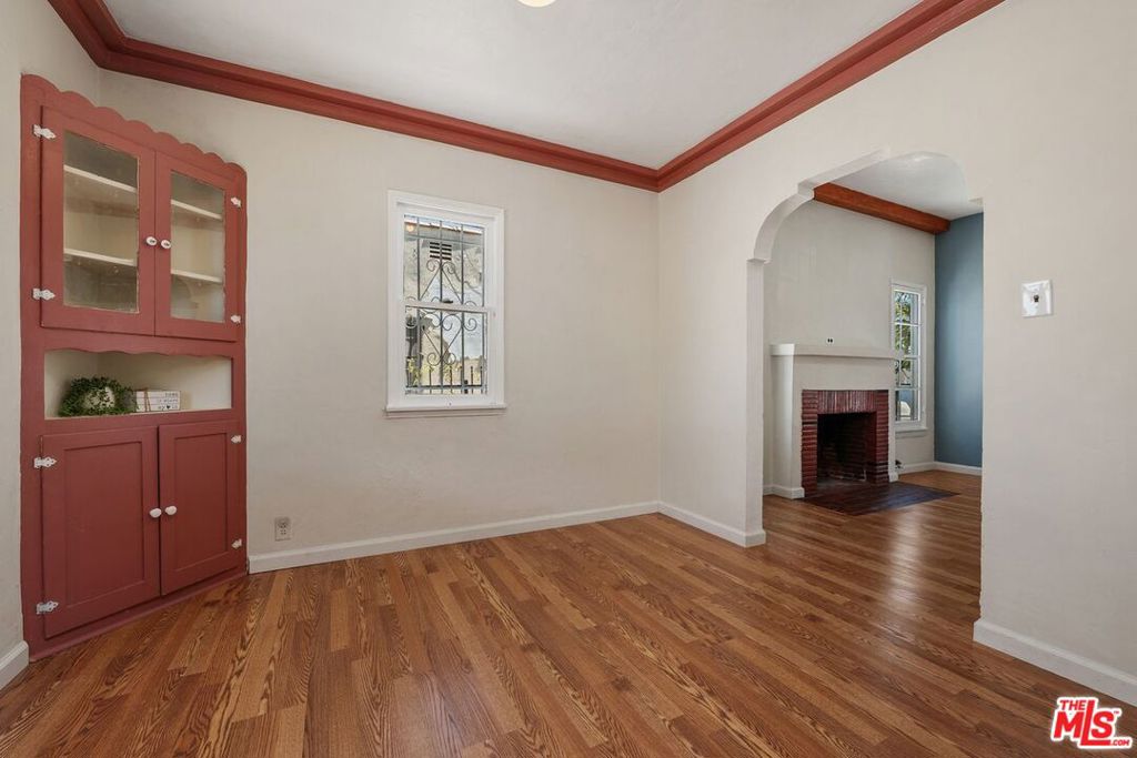 1845 W 88th Street Property Photo 16