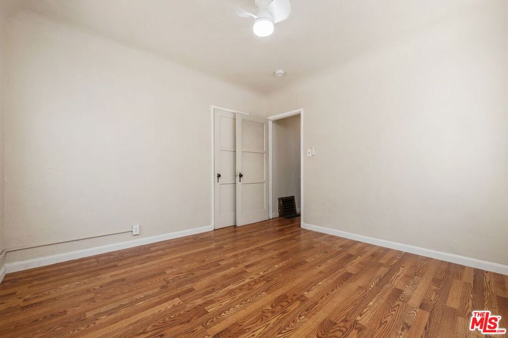 1845 W 88th Street Property Photo 20