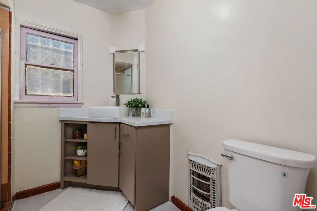 1845 W 88th Street Property Photo 25