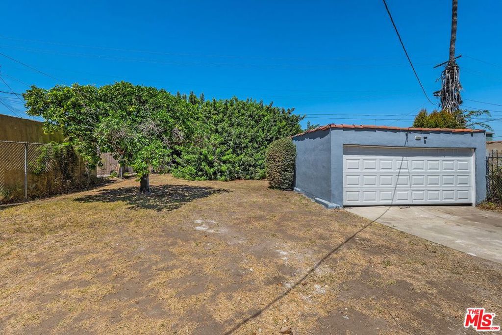 1845 W 88th Street Property Photo 28