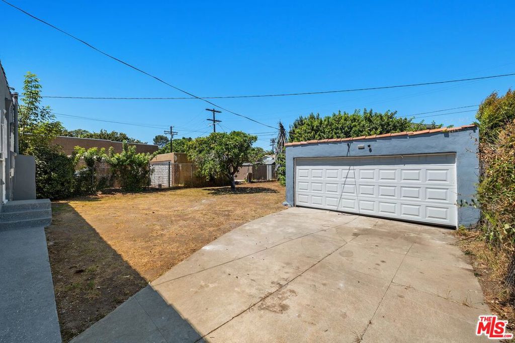 1845 W 88th Street Property Photo 30