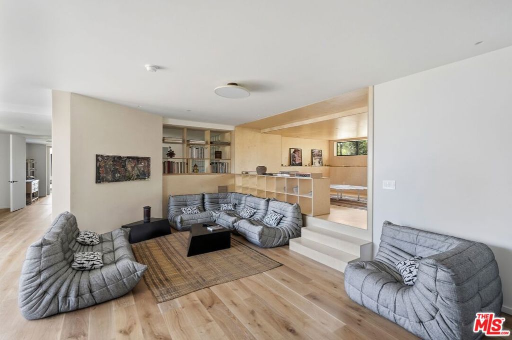 2345 Tuna Canyon Road Property Photo 40