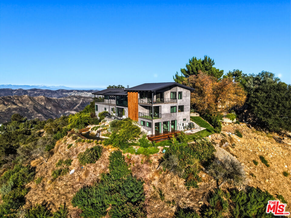 2345 Tuna Canyon Road Property Photo 63