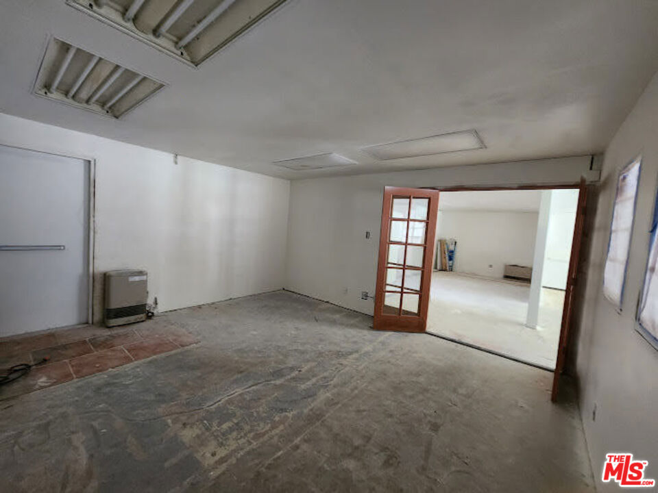 441 W Big Bear Boulevard Property Photo 4