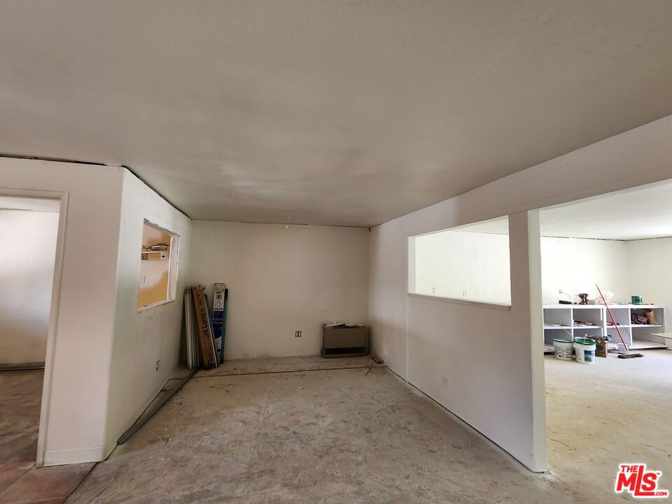 441 W Big Bear Boulevard Property Photo 9