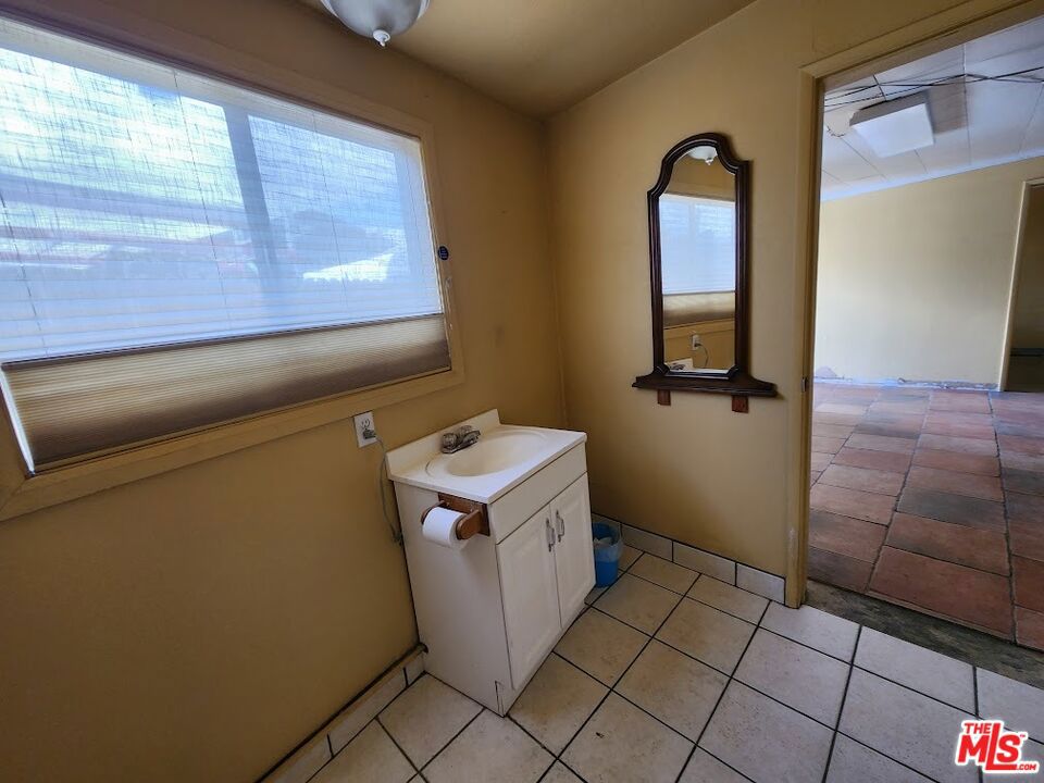 441 W Big Bear Boulevard Property Photo 16