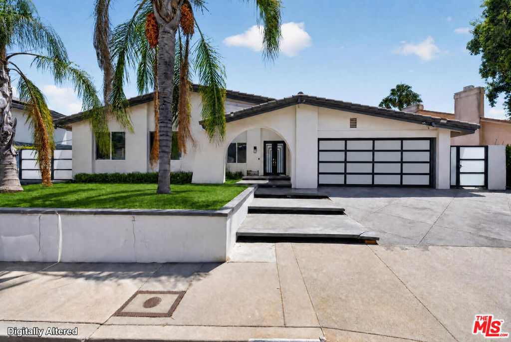 17736 Arvida Drive Property Photo