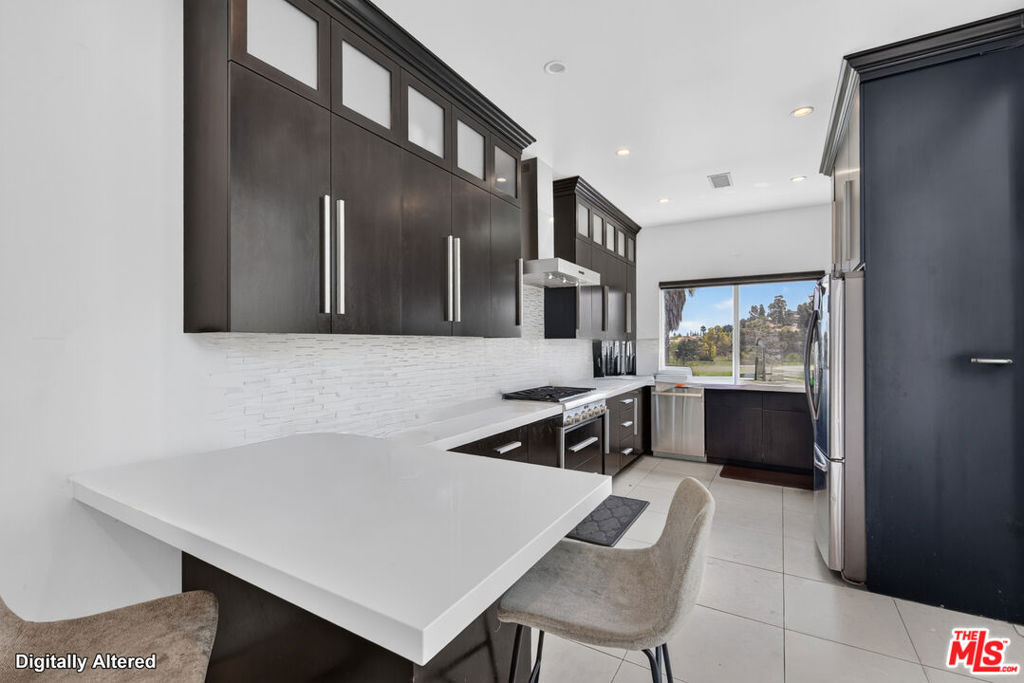17736 Arvida Drive Property Photo 15