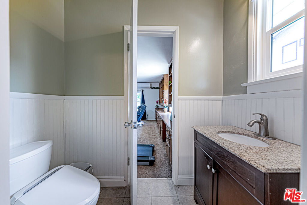 10530 Dolan Avenue Property Photo 23