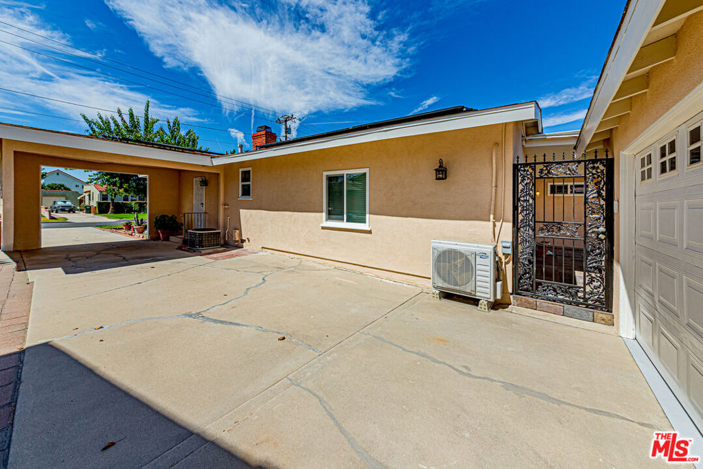 10530 Dolan Avenue Property Photo 29