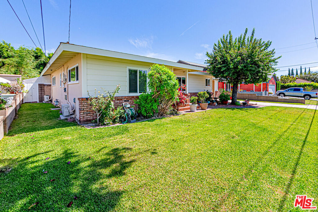 10530 Dolan Avenue Property Photo 31