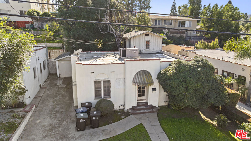 1720 Orchard Avenue Property Photo 3