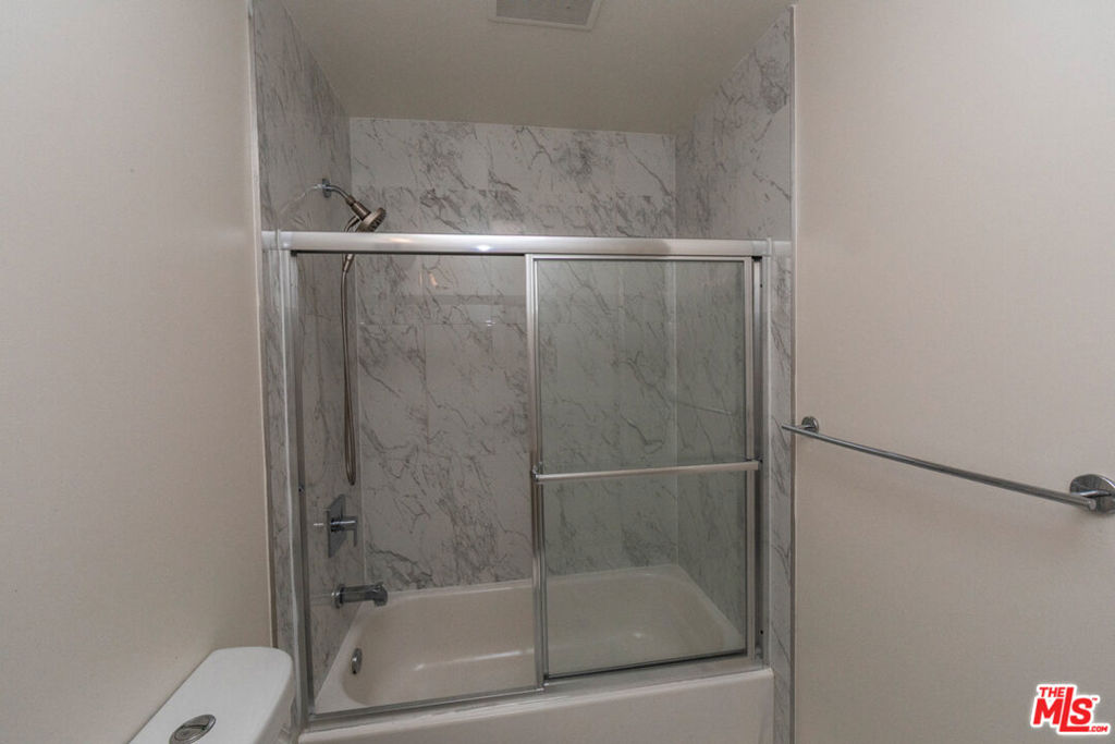 7834 1/2 Flight Avenue Property Photo 26