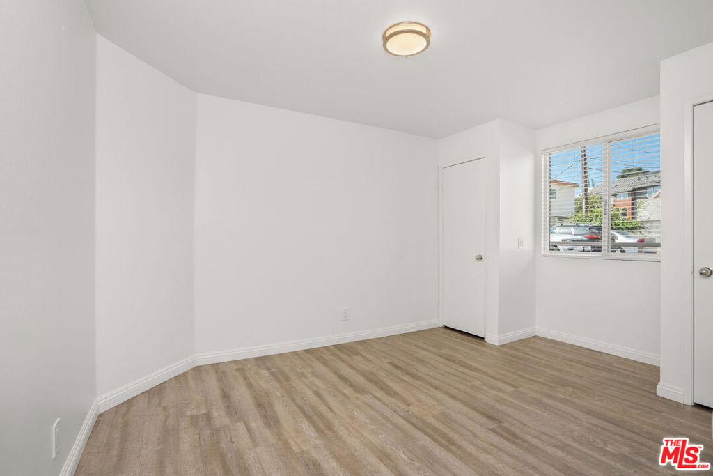712 Pacific Street Property Photo 15