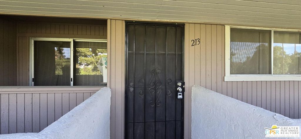 2825 N Los Felices Road 213 Property Photo 14