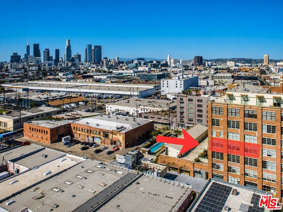 1850 Industrial Street 411 Property Photo 3