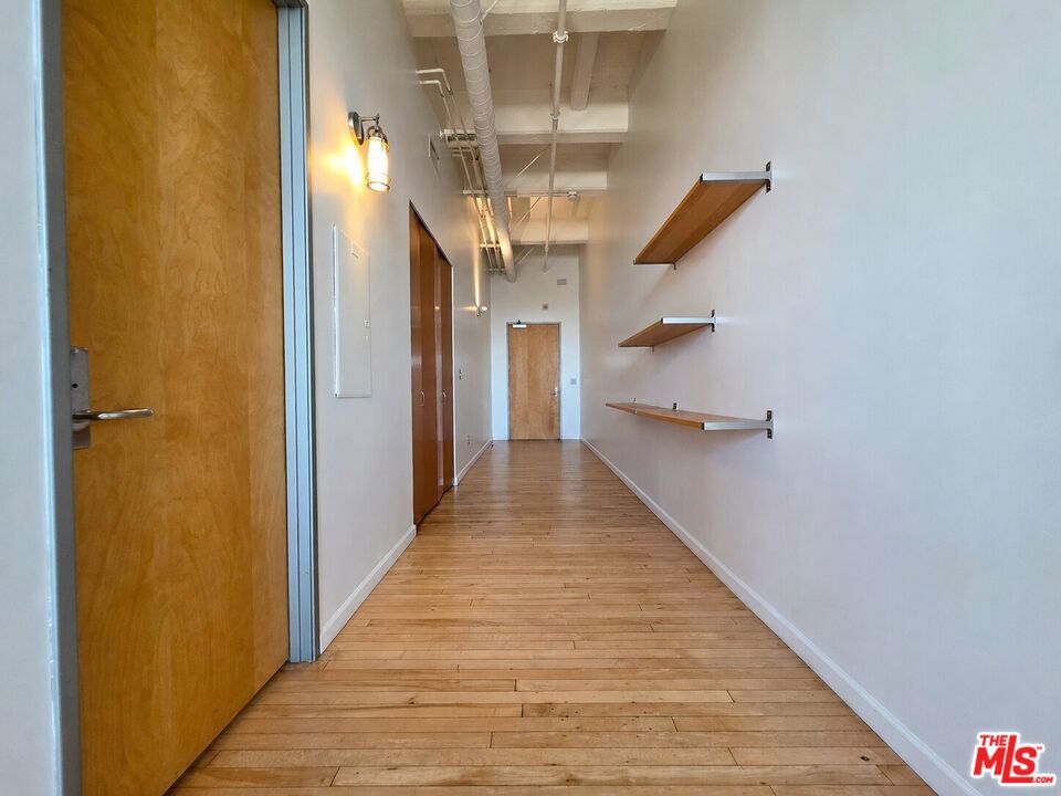 1850 Industrial Street 411 Property Photo 8