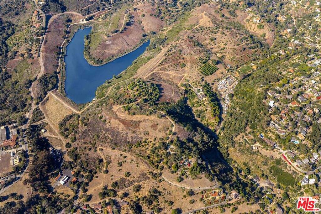 0 E Alamar Property Photo 9