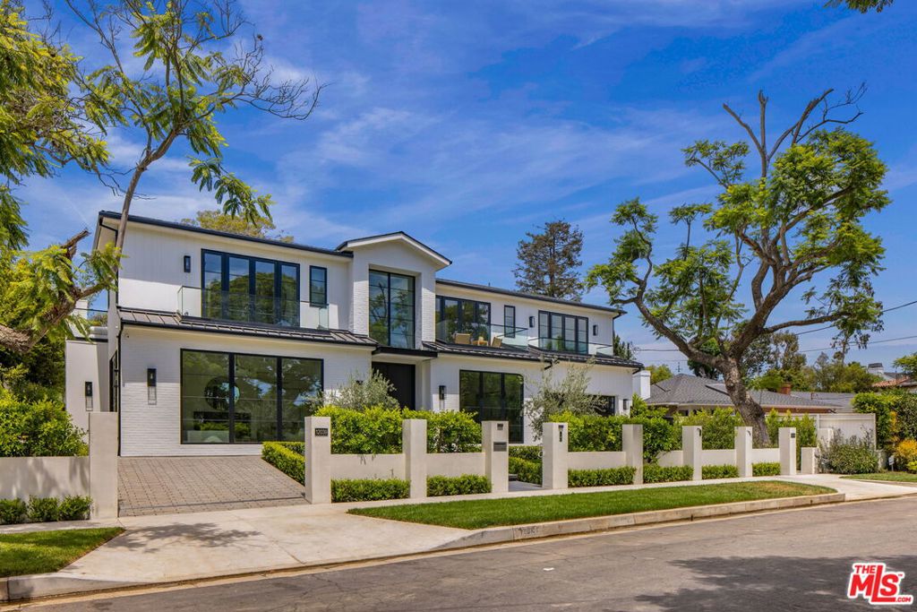 12041 Coyne Street Property Photo 1