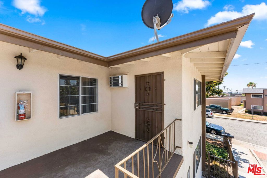 4484 La Deney Street Property Photo 3