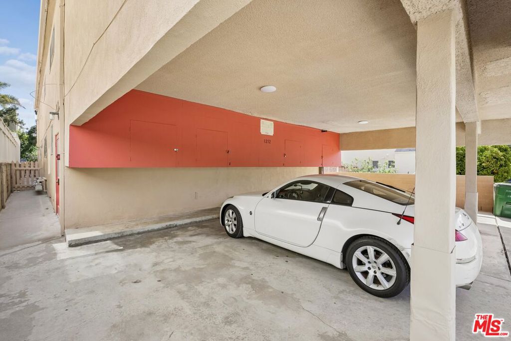 1252 23rd Street Property Photo 10