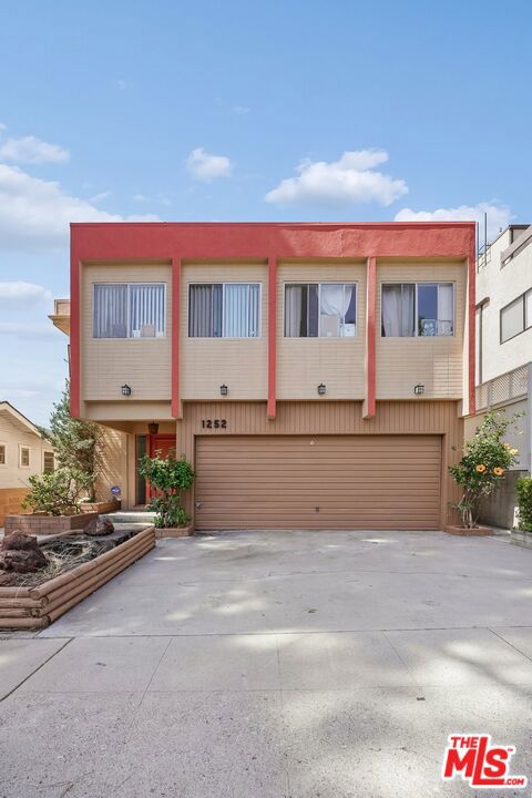 1252 23rd Street Property Photo 13