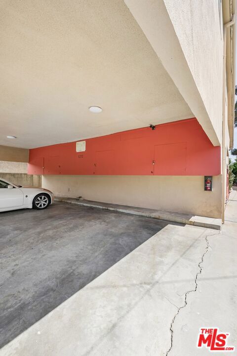 1252 23rd Street Property Photo 24