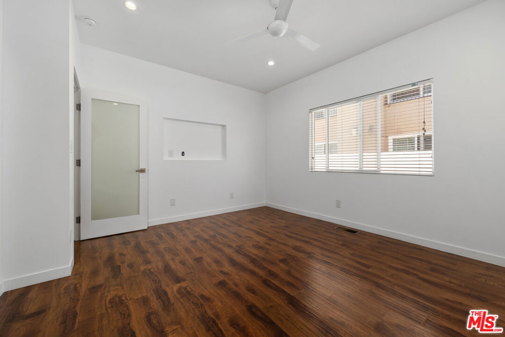 8547 Cashio Street Property Photo 23