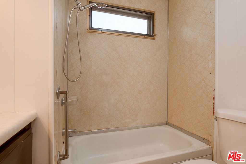 1047 14th Street 32 Property Photo 23