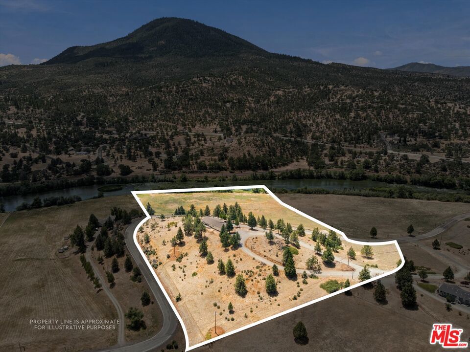 3721 Copco Road Property Photo 7
