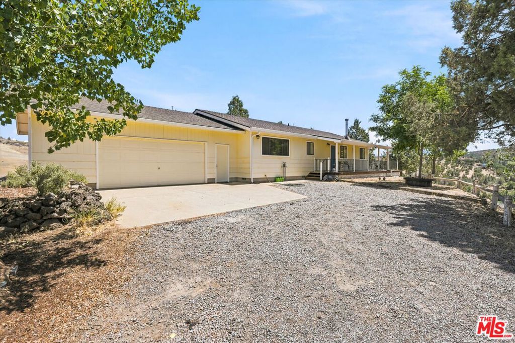 3721 Copco Road Property Photo 8